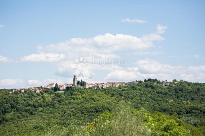 Terrain à vendre 1400 m² – Dobrinj