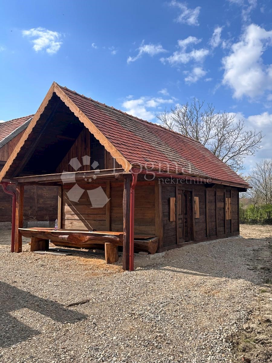 Haus Zu verkaufen - ZAGREBAČKA BRCKOVLJANI