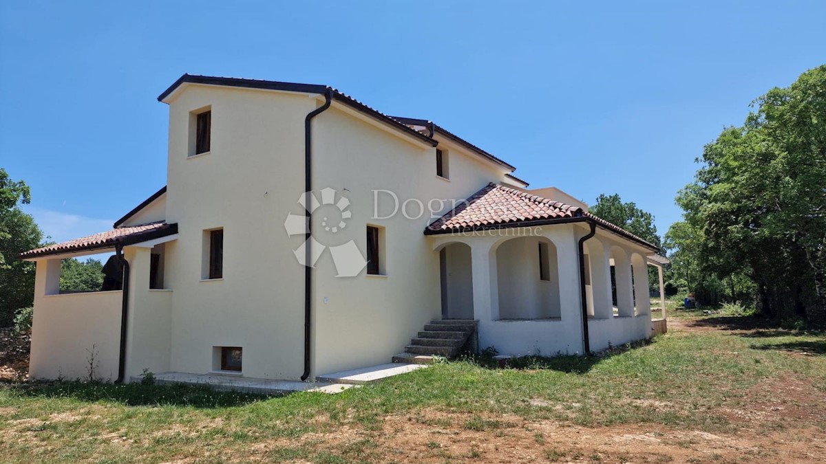 Casa In vendita - ISTARSKA SVETI PETAR U ŠUMI