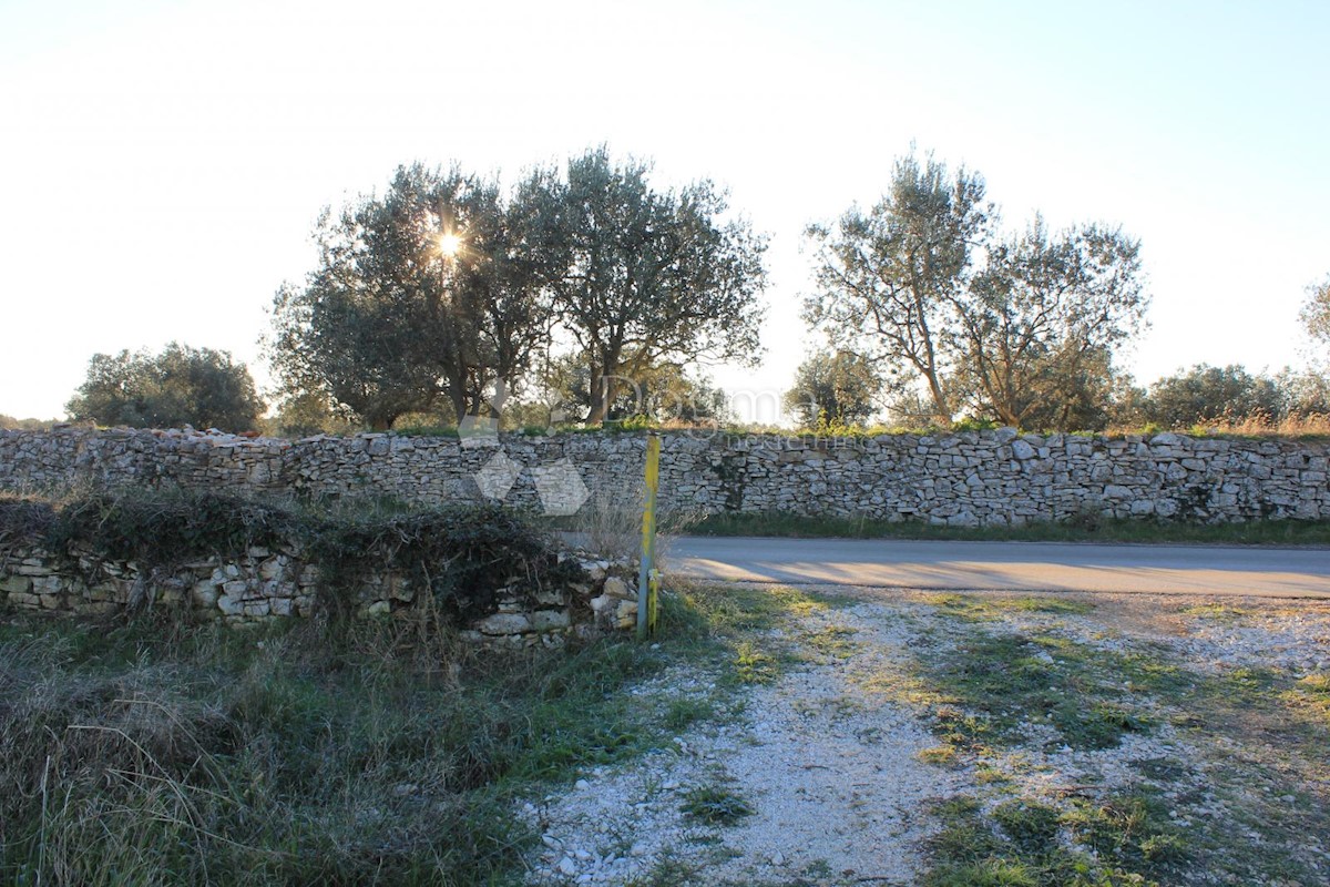 Parcela Naprodaj - ISTARSKA Fažana
