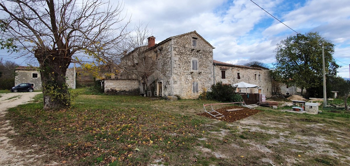 Pozemok Na predaj - ISTARSKA GROŽNJAN