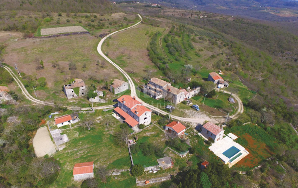 Terreno In vendita - ISTARSKA GROŽNJAN