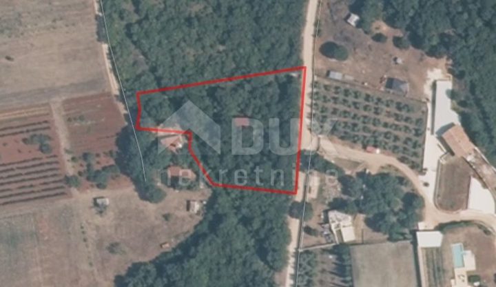 Terreno in vendita 3380 m² – Rovinj