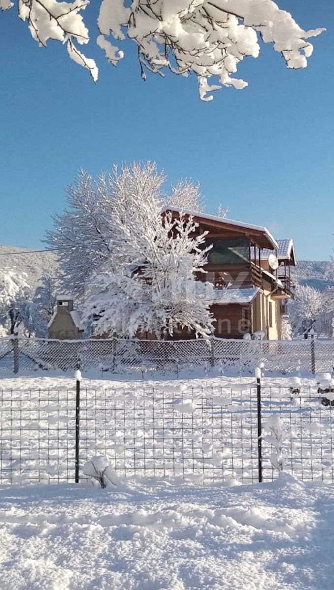 Kuća Na prodaju - LIČKO-SENJSKA OTOČAC