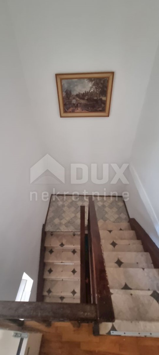House For sale - PRIMORSKO-GORANSKA NOVI VINODOLSKI