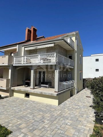 Kuća na prodaju 180 m² – Krk