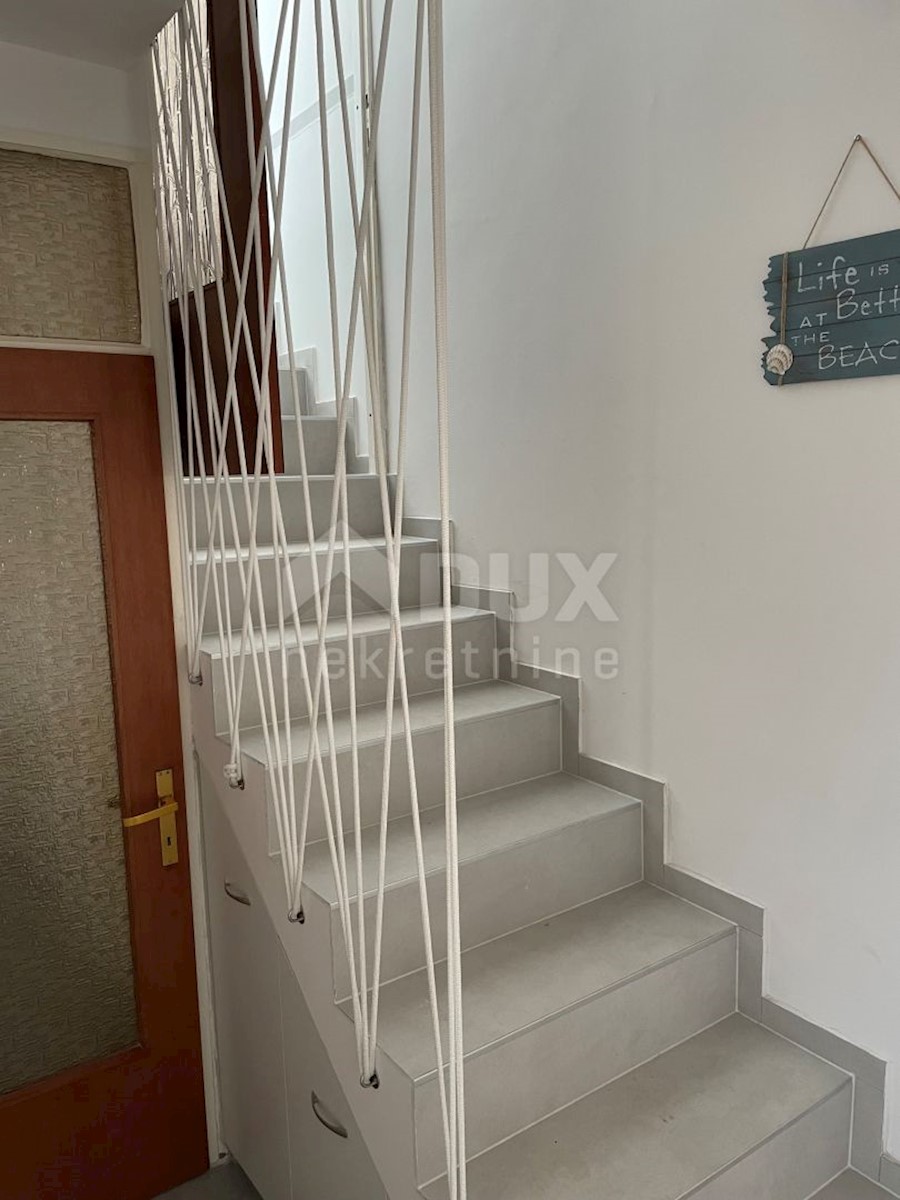 Maison À vendre - Primorsko-goranska Krk - foto 4/13