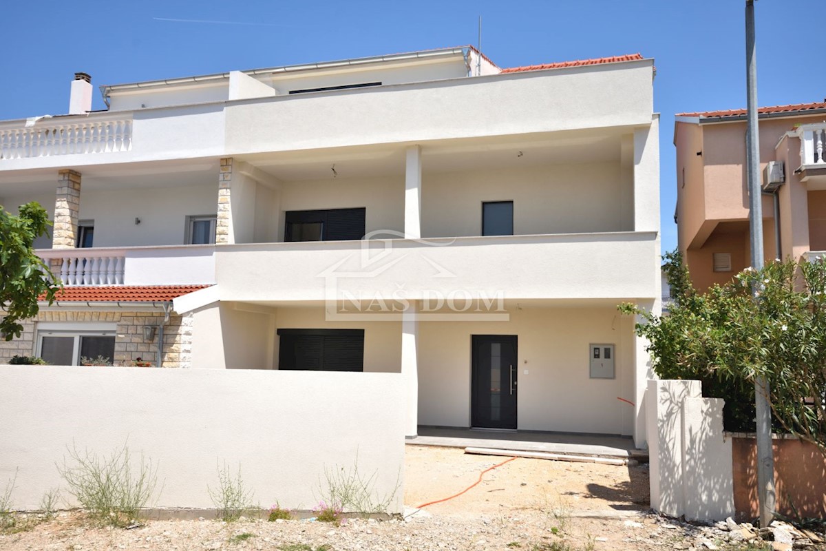 Casa In vendita - ŠIBENSKO-KNINSKA VODICE