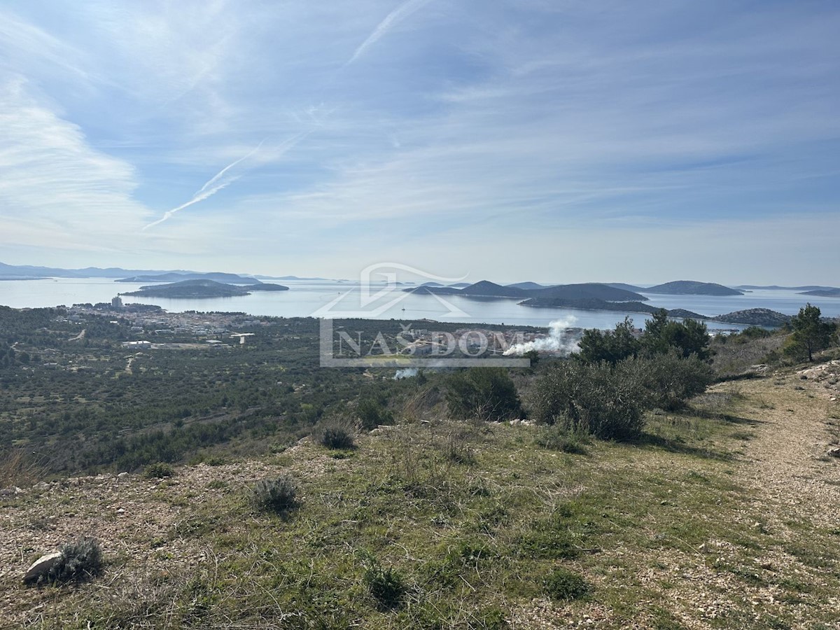 Land For sale - ŠIBENSKO-KNINSKA VODICE