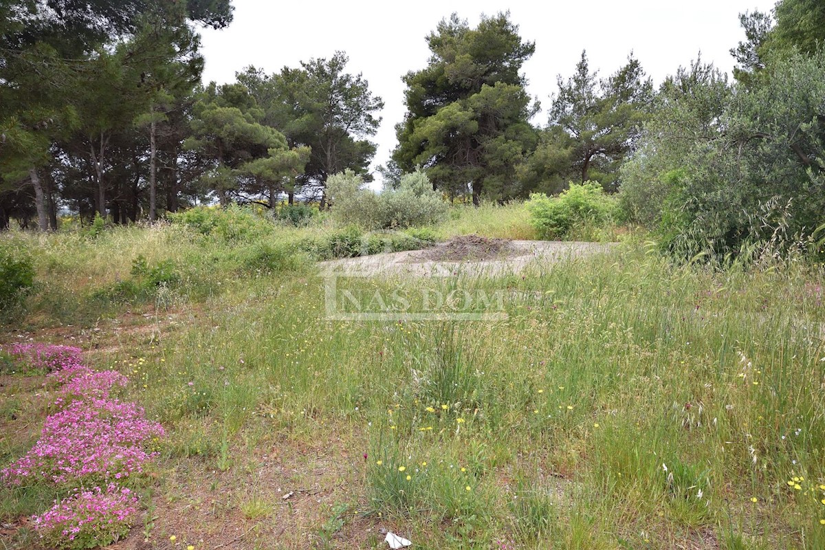 Land For sale - ŠIBENSKO-KNINSKA VODICE