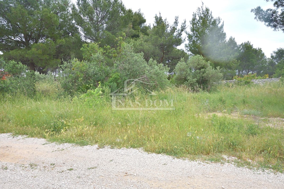 Land For sale - ŠIBENSKO-KNINSKA VODICE