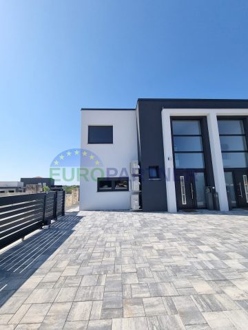 Casa In vendita - Istarska Kanfanar - foto 3/49