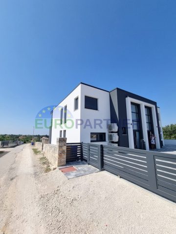Casa In vendita - Istarska Kanfanar - foto 4/49