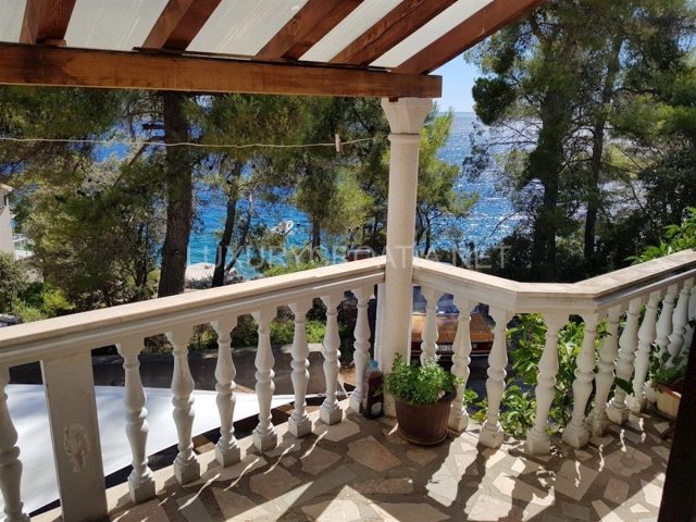 Kuća na prodaju 360 m² – Korčula