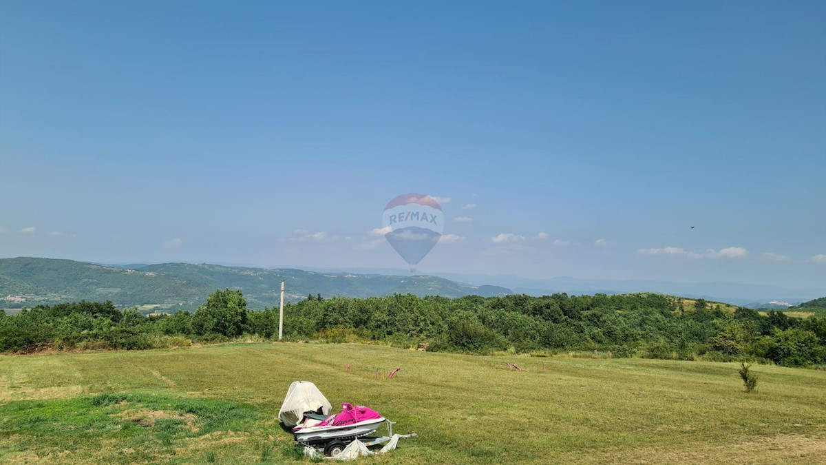 Land For sale - ISTARSKA VIŽINADA