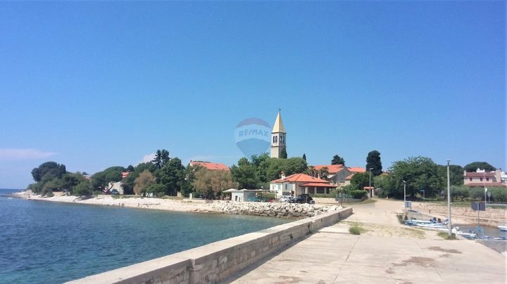 Land for sale 350 m² – Lovrečica