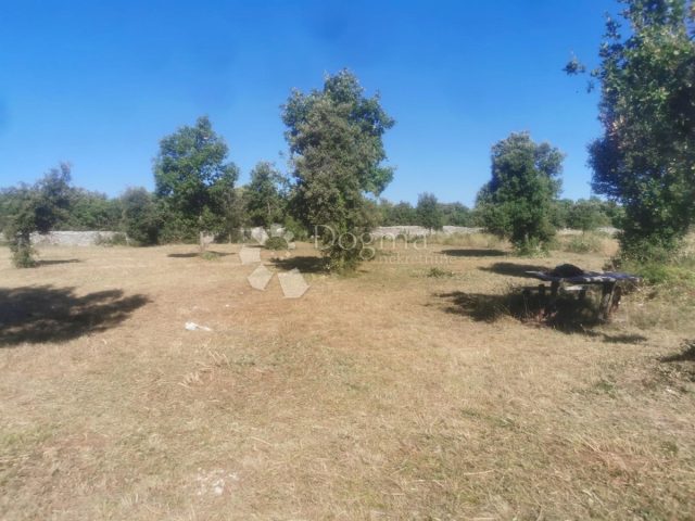 Terreno in vendita 1721 m² – Kavran