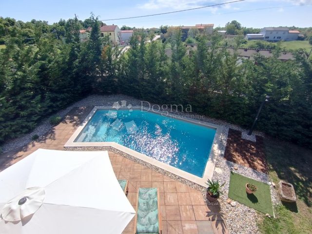 Maison À vendre - Istarska Svetvinčenat - foto 4/22