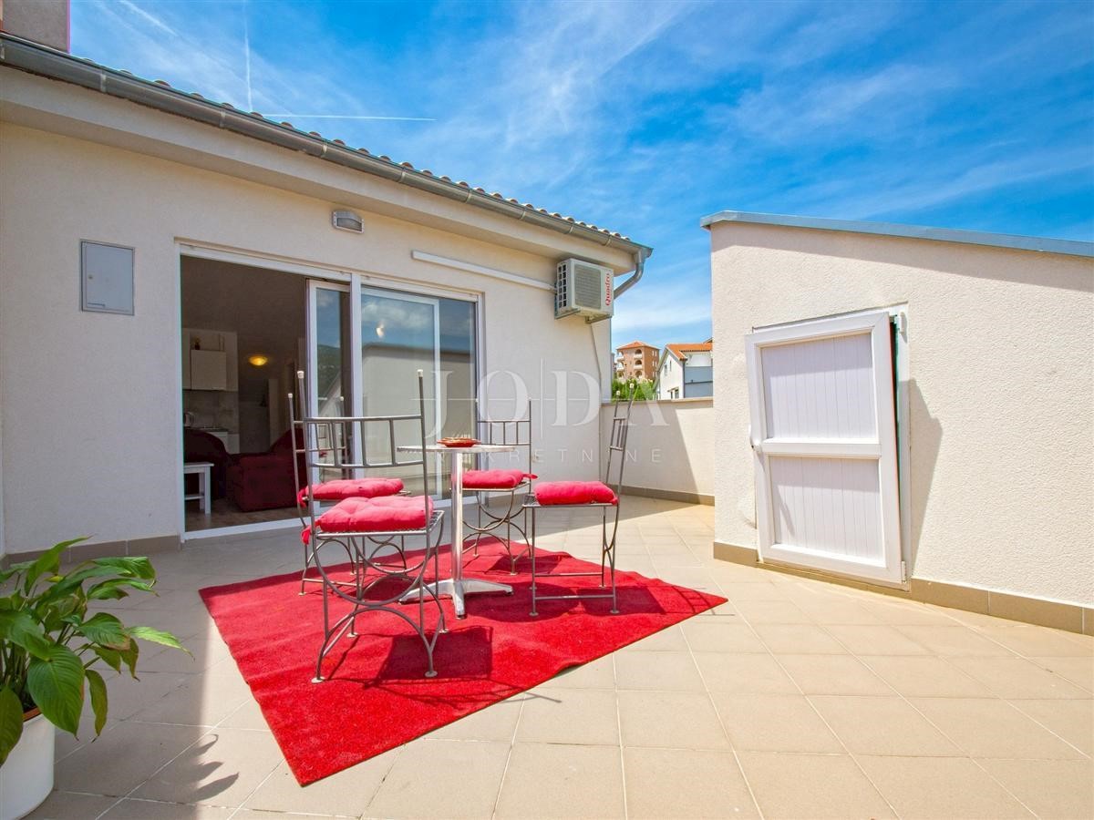 Flat For sale - Primorsko-goranska Novi Vinodolski - foto 1/22