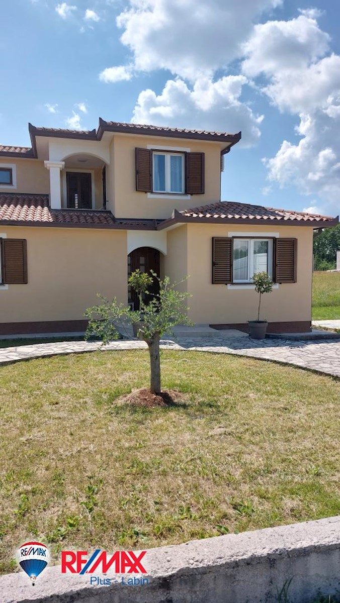 Hiša Na predaj - Istarska Labin - foto 3/25