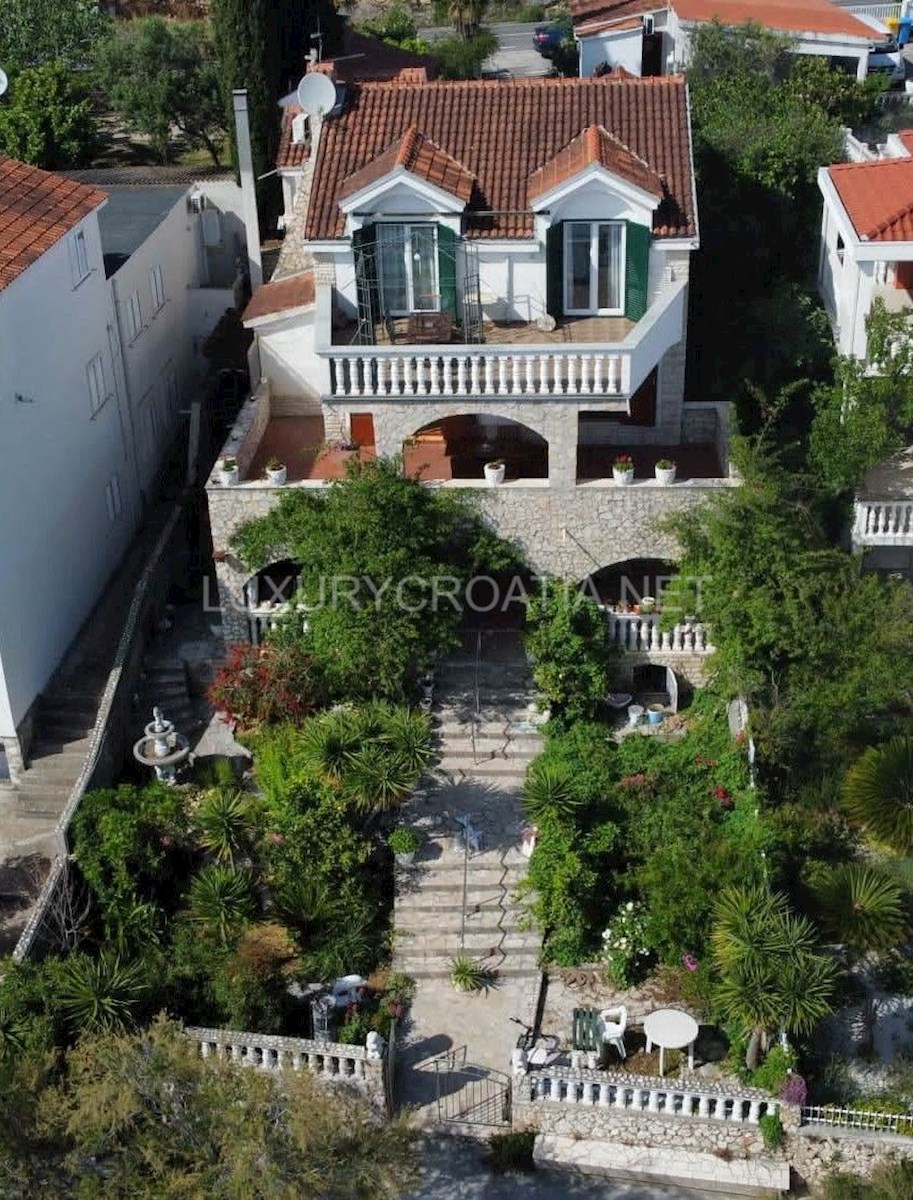 Maison À vendre - ŠIBENSKO-KNINSKA ROGOZNICA