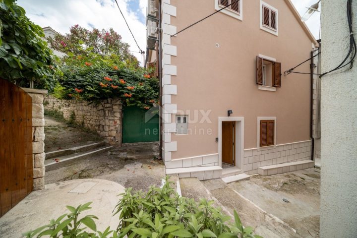 House For sale - šibensko-kninska Rogoznica - foto 2/36