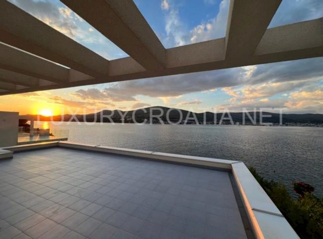 Haus Zu verkaufen - Splitsko-dalmatinska Trogir - foto 3/16