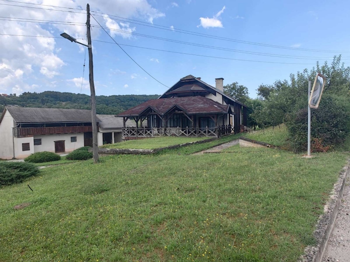 Dom Na sprzedaż - KARLOVAČKA ŽAKANJE