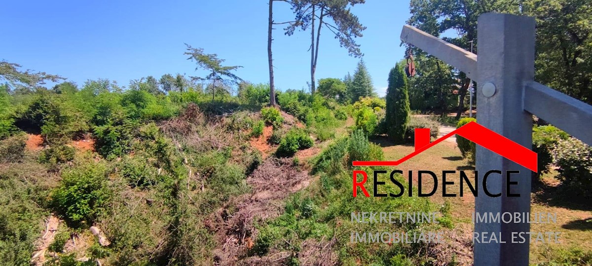 Land For sale - ISTARSKA PAZIN