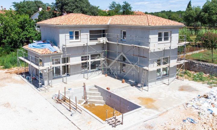 Dům na prodej 240 m² – Poreč