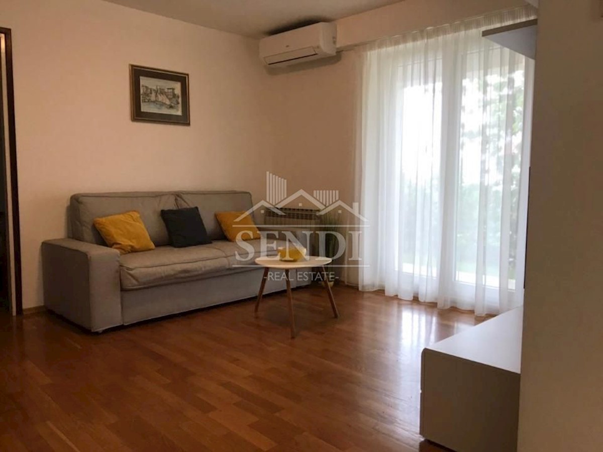 Apartmán K pronájmu - PRIMORSKO-GORANSKA RIJEKA