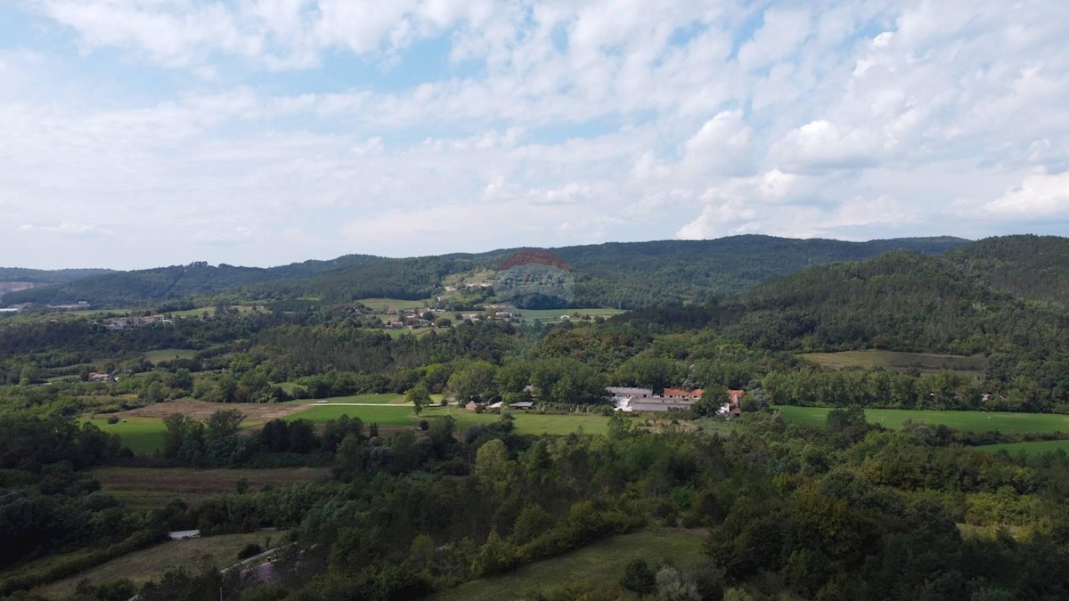 Pozemok Na predaj - ISTARSKA PAZIN