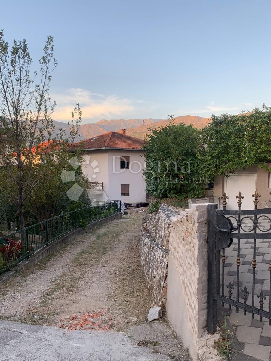 House For sale - SPLITSKO-DALMATINSKA SPLIT