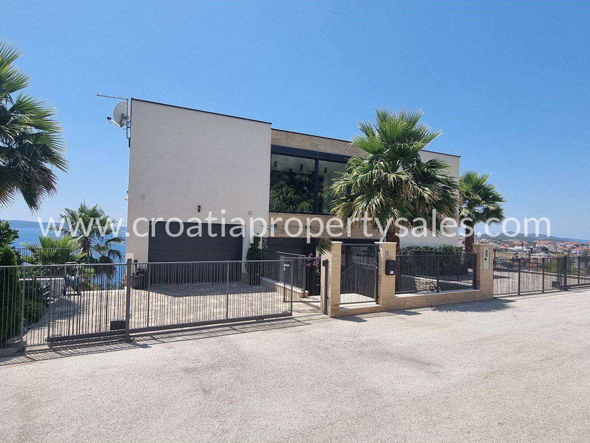 Haus Zu verkaufen - SPLITSKO-DALMATINSKA TROGIR