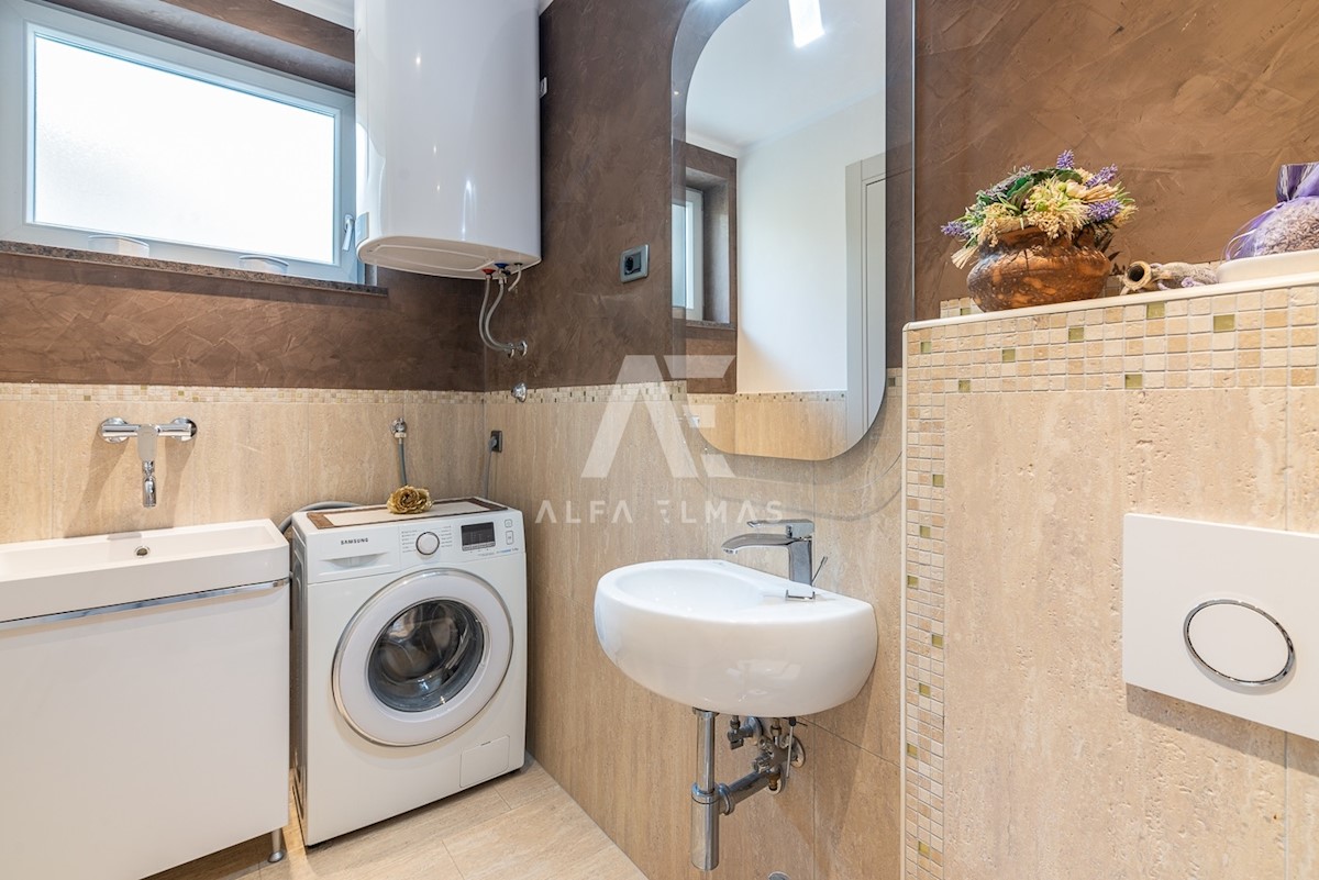 Apartma Na predaj - PRIMORSKO-GORANSKA KRK