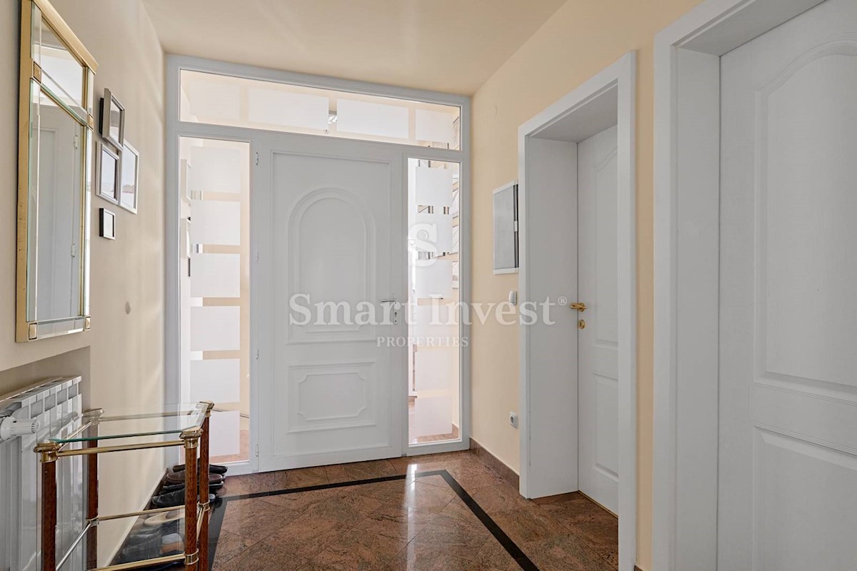 Haus Zu verkaufen - PRIMORSKO-GORANSKA OPATIJA