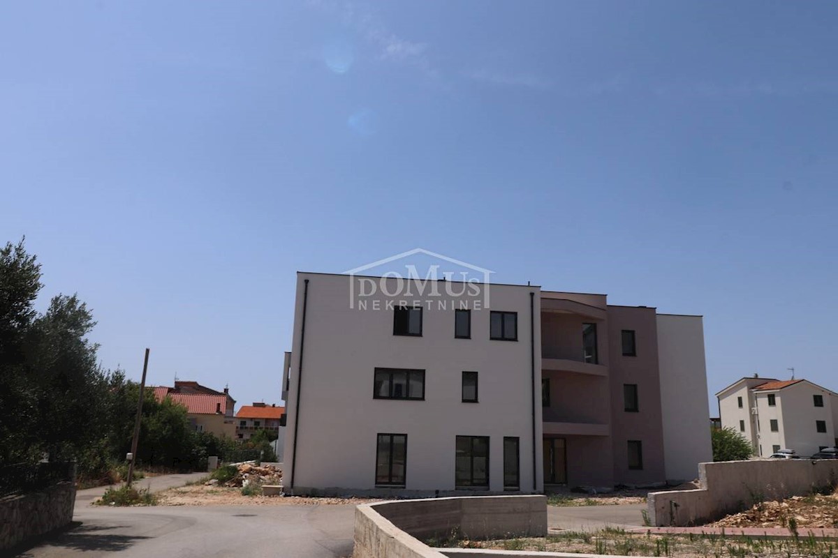 Appartement À vendre - ŠIBENSKO-KNINSKA ŠIBENIK