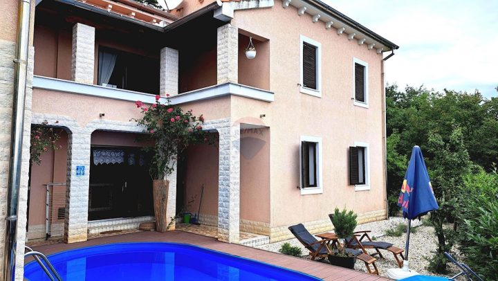House for sale 260 m² – Veprinac