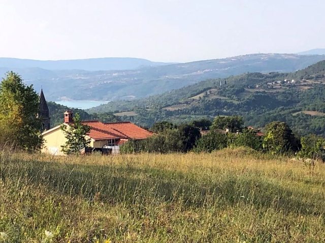 Pozemek na prodej 774 m² – Pazin
