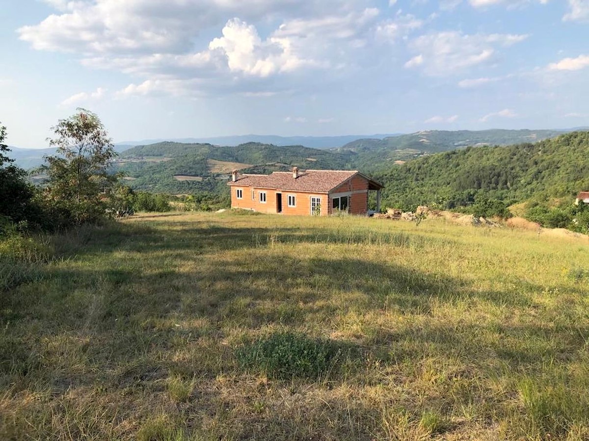 Land For sale - ISTARSKA PAZIN