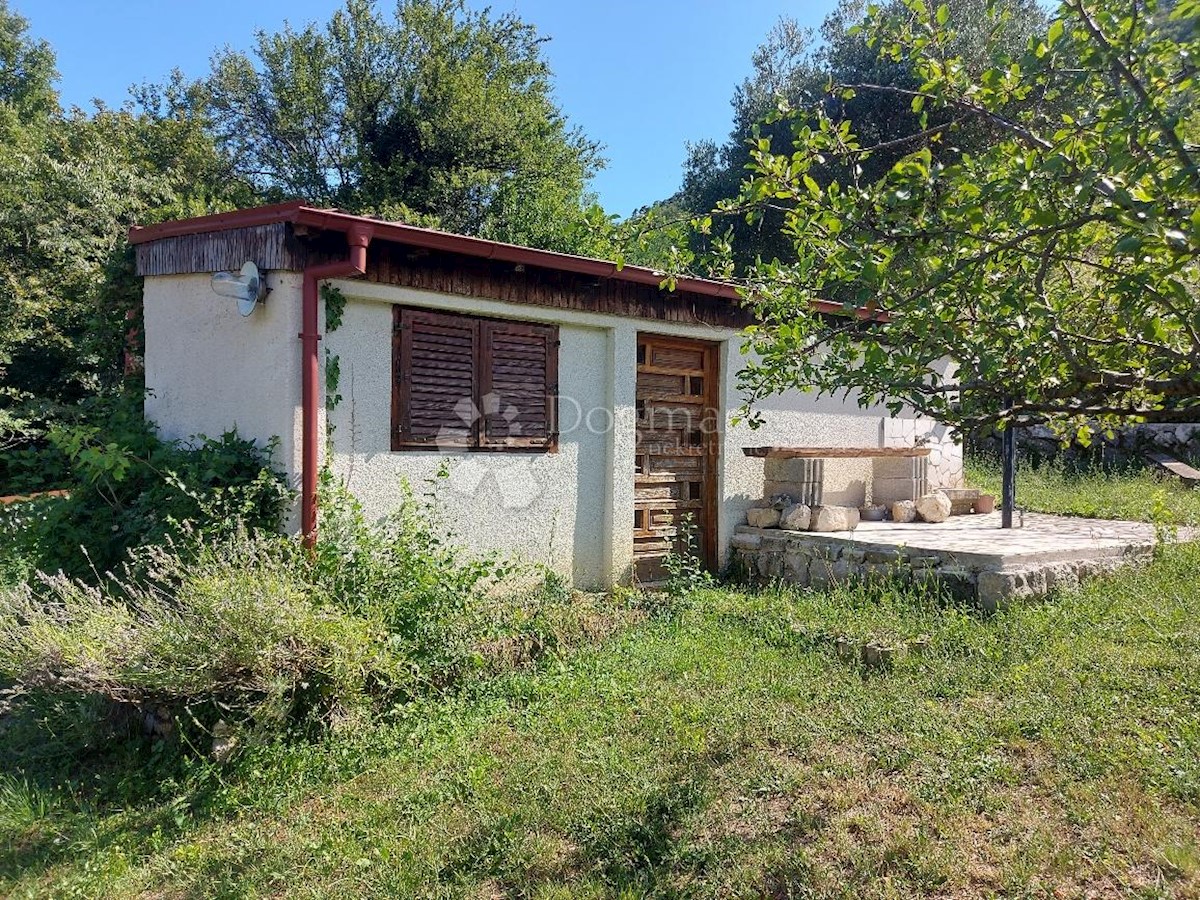 Hiša Na predaj - PRIMORSKO-GORANSKA VINODOLSKA OPĆINA