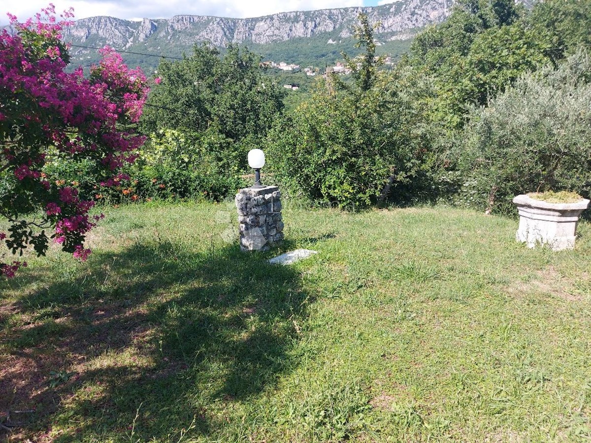 Hiša Na predaj - PRIMORSKO-GORANSKA VINODOLSKA OPĆINA
