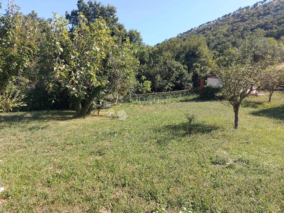 Hiša Na predaj - PRIMORSKO-GORANSKA VINODOLSKA OPĆINA