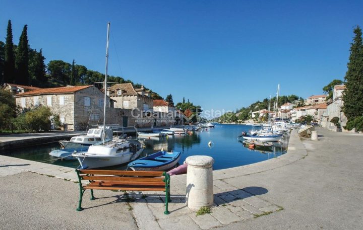 Parcela Naprodaj - Splitsko-dalmatinska Brač - foto 4/8