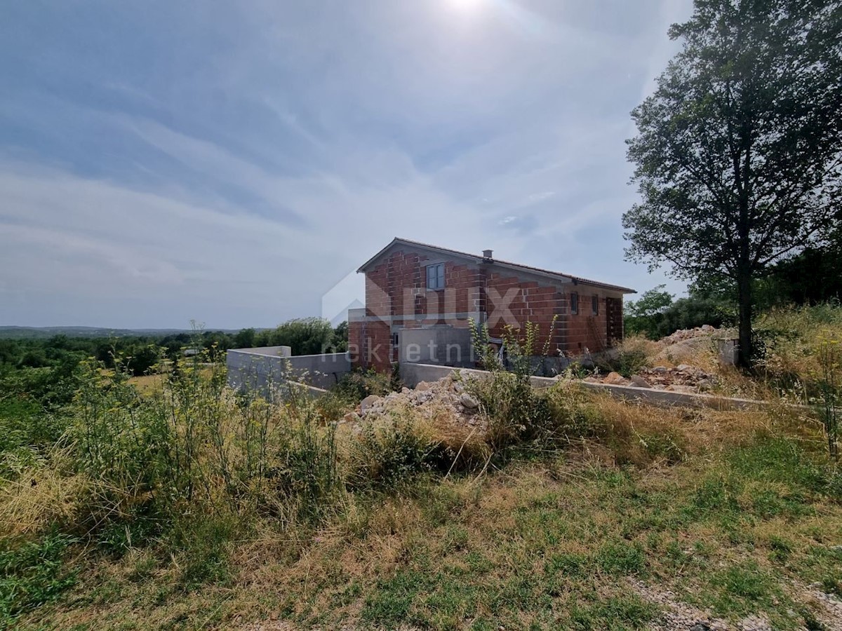 Dom Na predaj - ISTARSKA SVETI LOVREČ