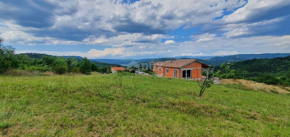 Zemljište Na prodaju - ISTARSKA PAZIN