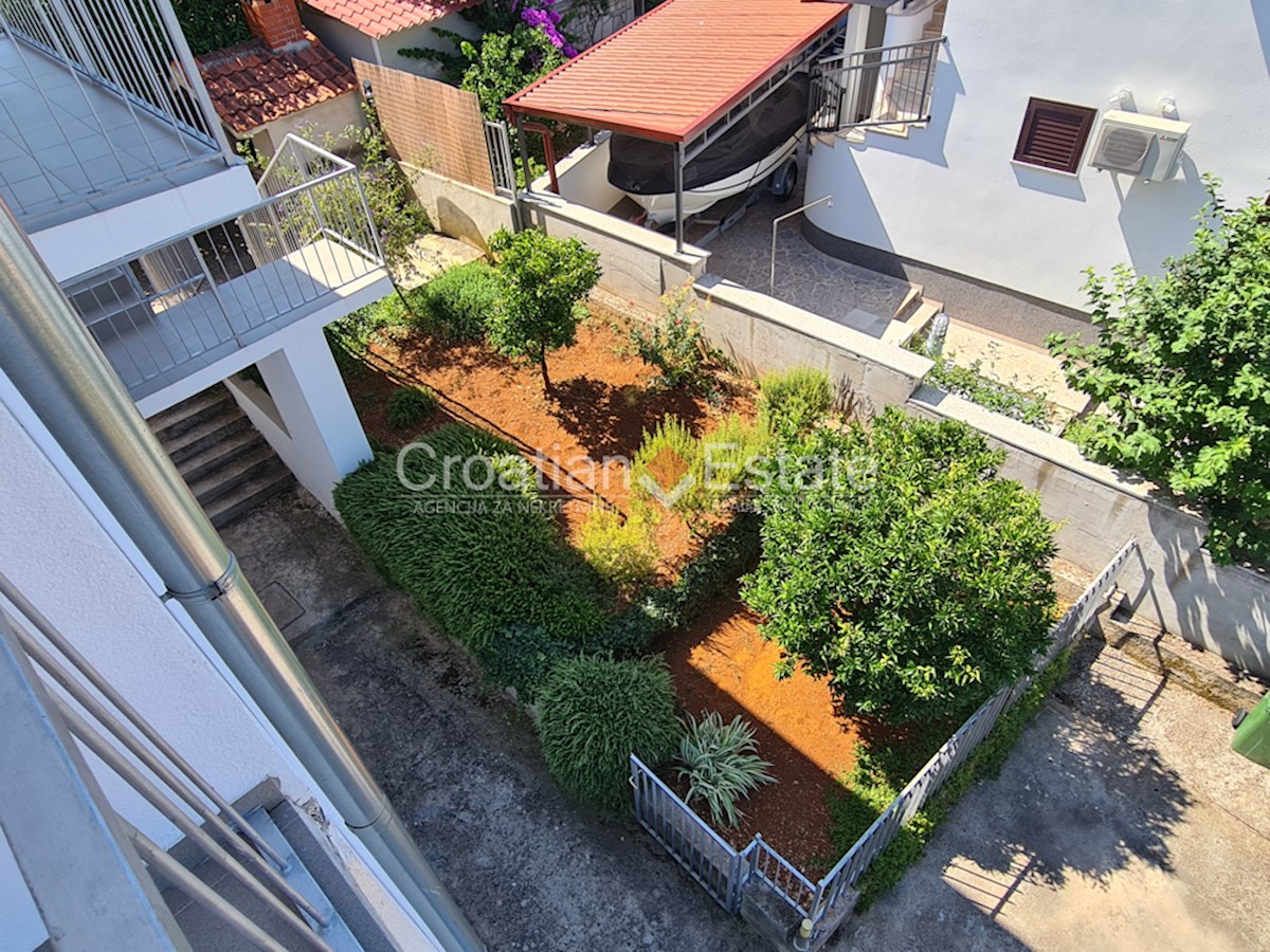 Casa In vendita - SPLITSKO-DALMATINSKA ČIOVO
