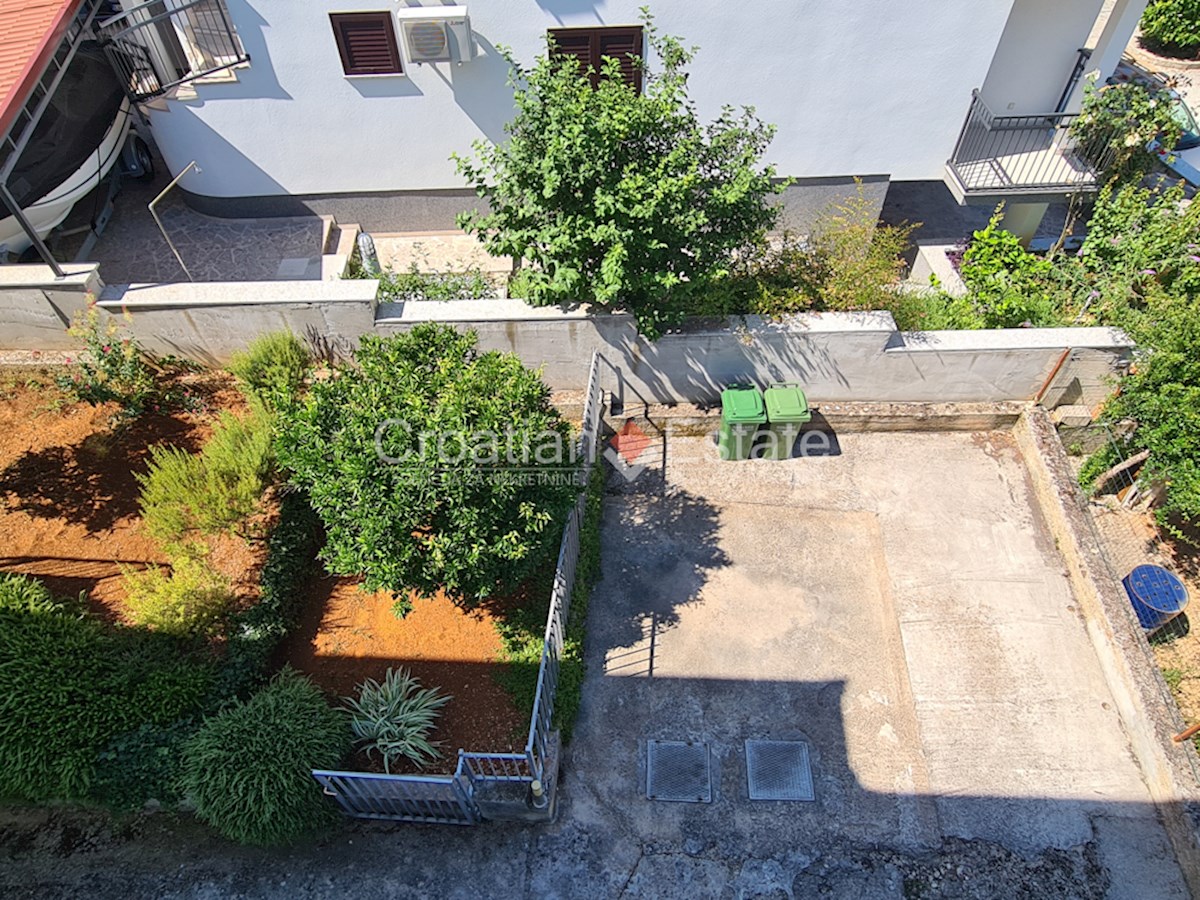Casa In vendita - SPLITSKO-DALMATINSKA ČIOVO