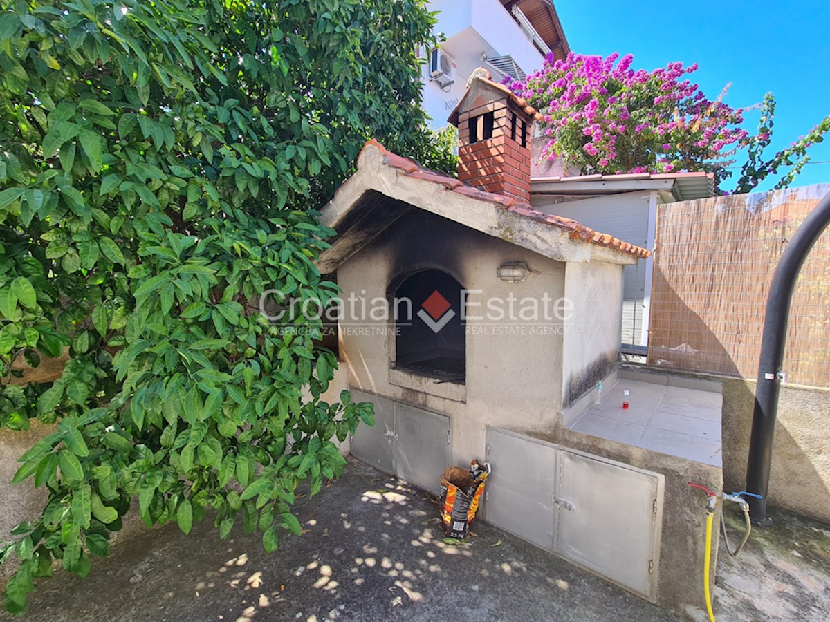 Casa In vendita - SPLITSKO-DALMATINSKA ČIOVO