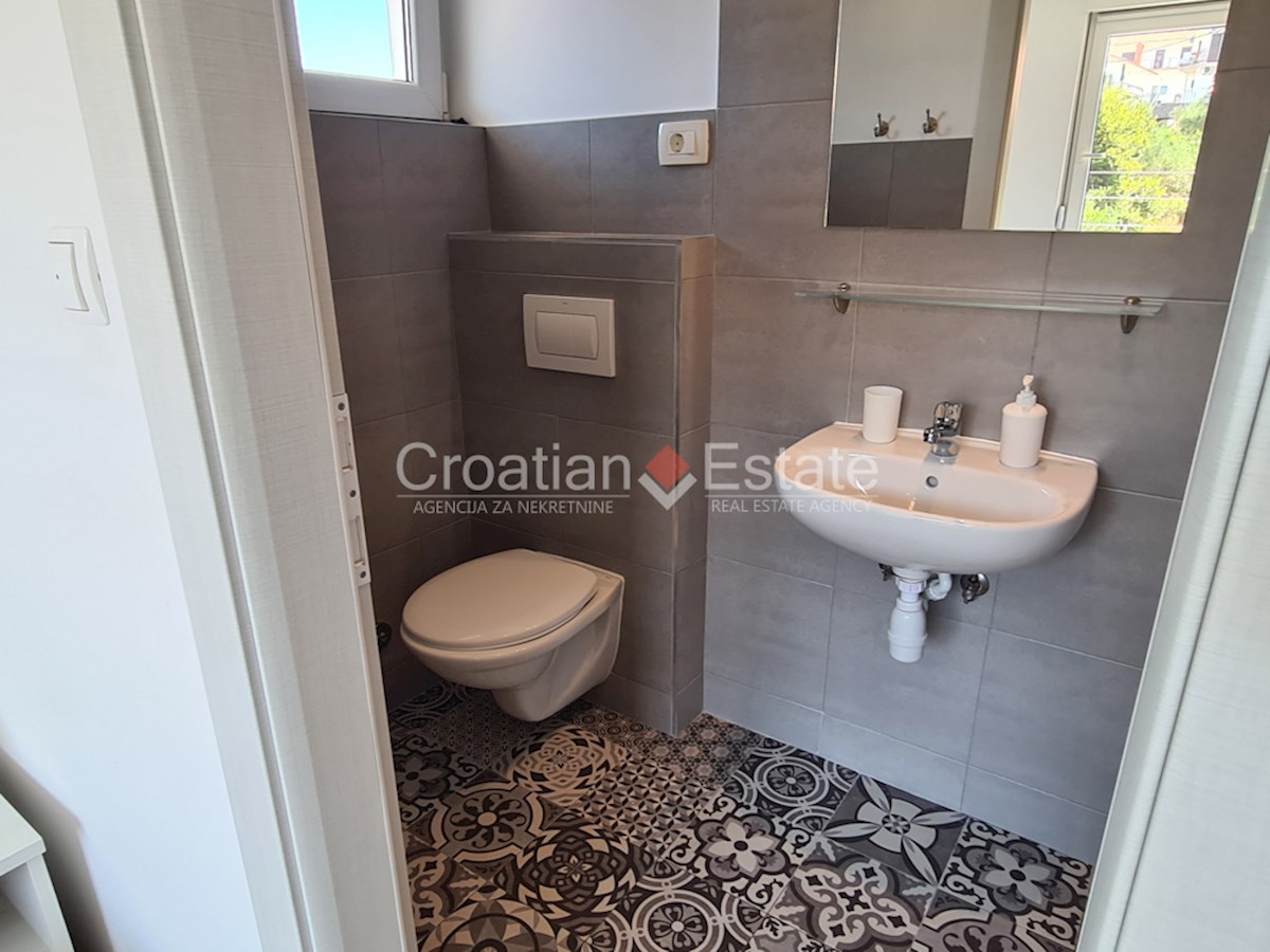 Casa In vendita - SPLITSKO-DALMATINSKA ČIOVO